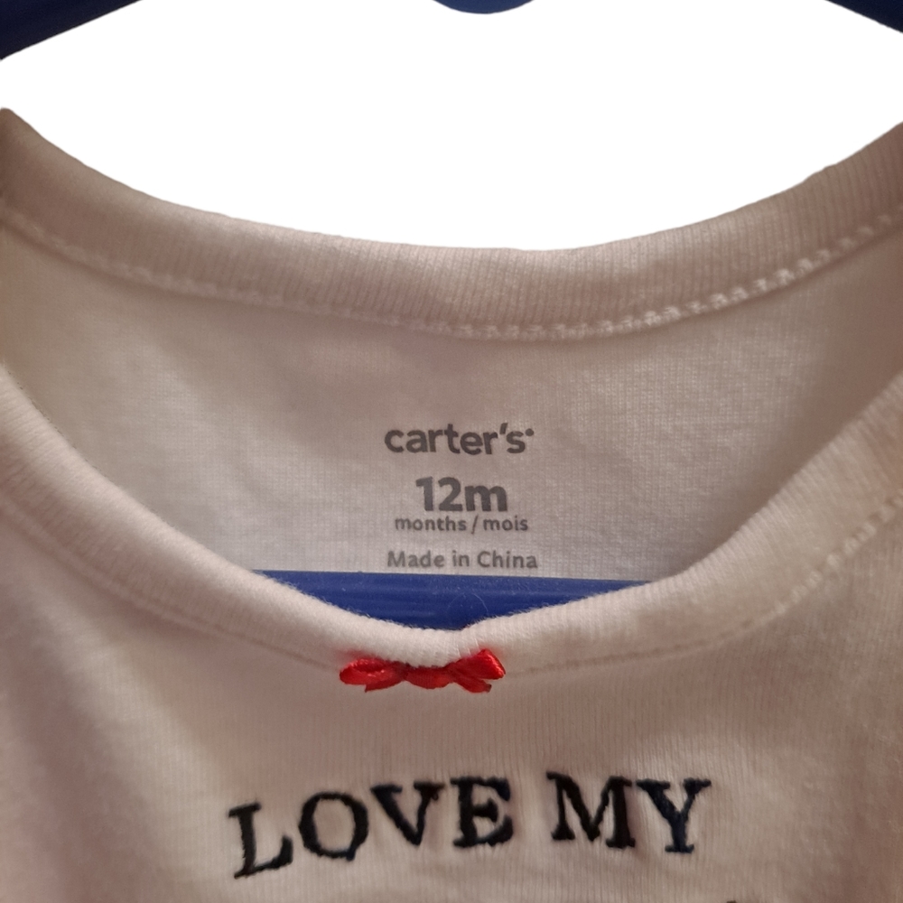 Carter's " Love My mommy" white bodysuit , 12m - Picture 3 of 4